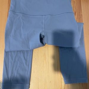 Athleta Elation High Rise Capri Leggings